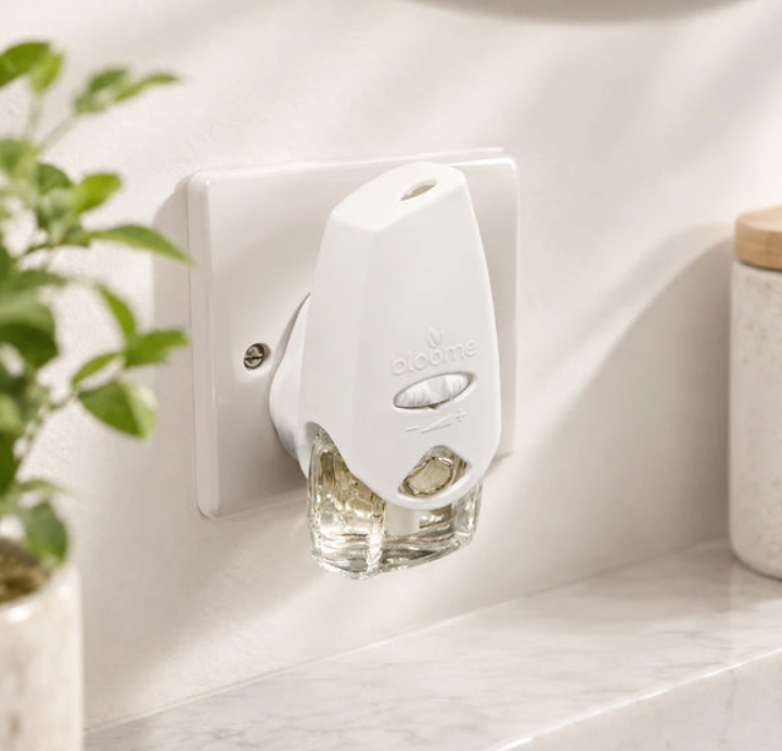 Scented Oil Plug-in Air Freshener and Refill for Continuous Home Fragrance Tranquil Floral Bloom Adjustable Controls 20ml 1.2kg SKU MW-5056683934946-PP