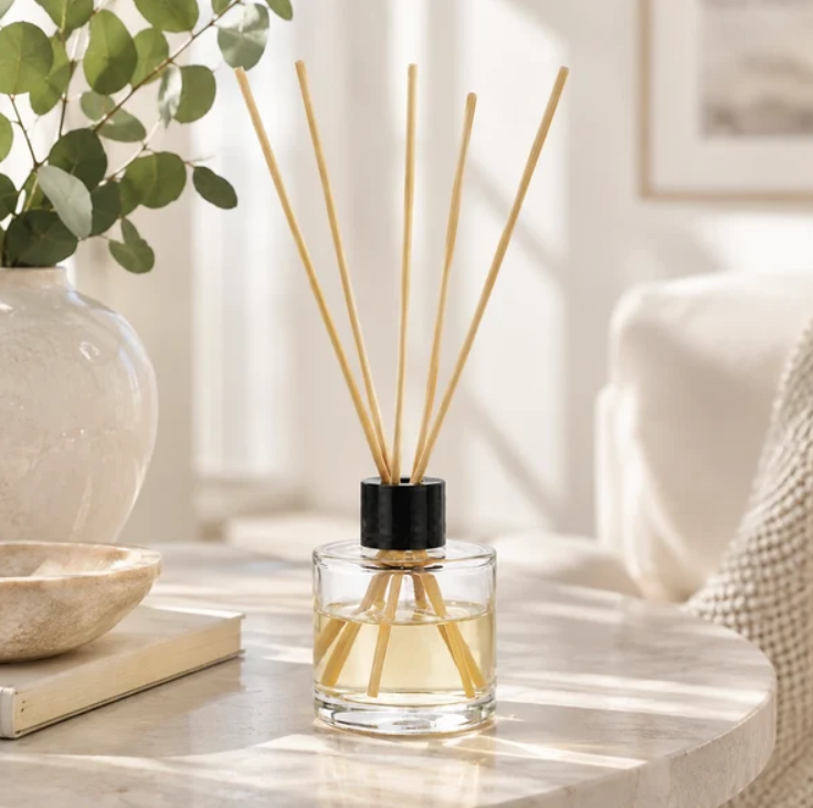 Scented Oil Reed Diffuser for Serene and Luxurious Spaces Tranquil Floral Bloom 30ml Capacity Up to 28 Days SKU MW-5056683934861-PP